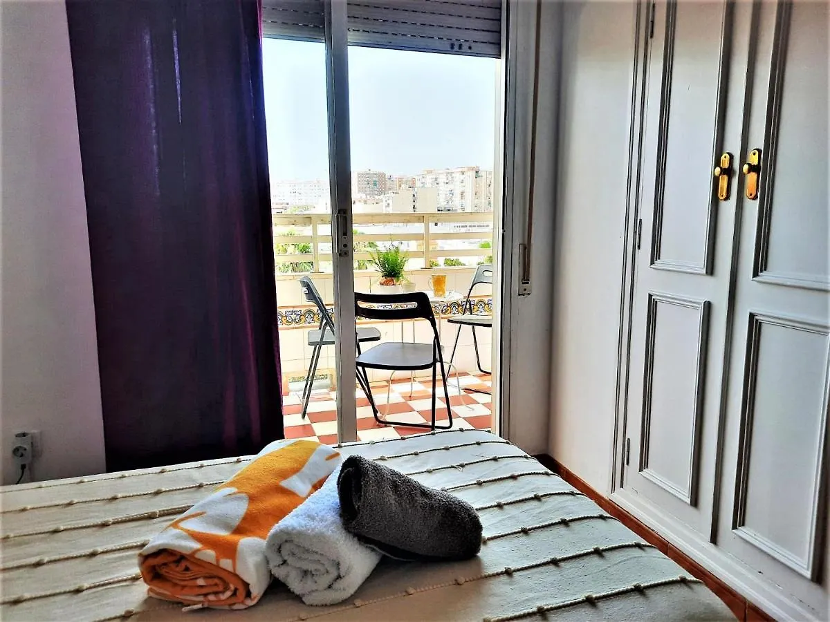 Frenta A La Playa Malaga-Antonio Machado Apartment