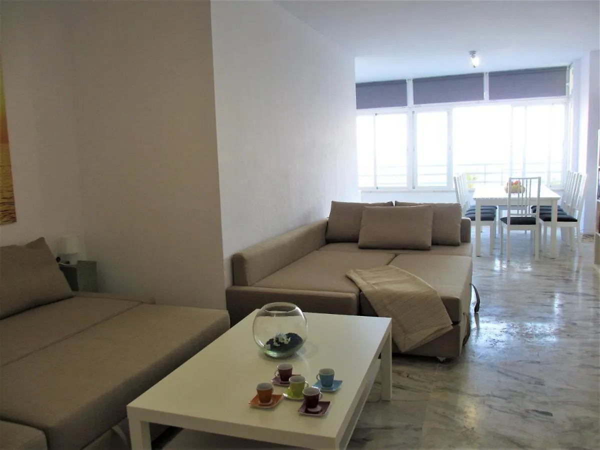 Frenta A La Playa Malaga-Antonio Machado Apartment