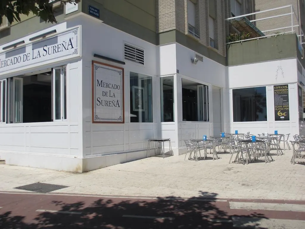 Frenta A La Playa Malaga-Antonio Machado Apartman Spanyolország